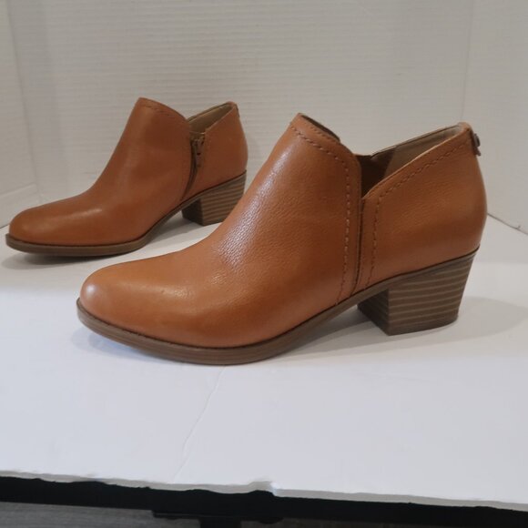 Naturalizer Leather Ankle boots Woman Comfort booties Sz 7.5 Color saddle tan - Picture 1 of 12